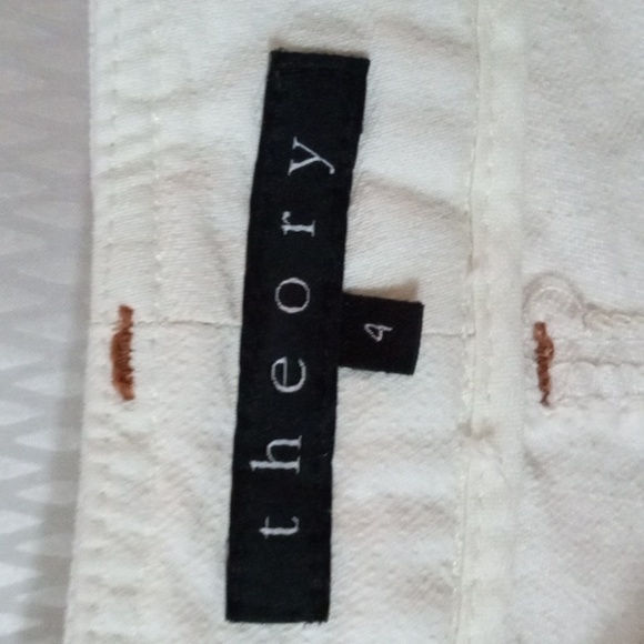 Theory  4 Pocket Capri Size 4 Cream with Tan trim  Preowned - Picture 9 of 13